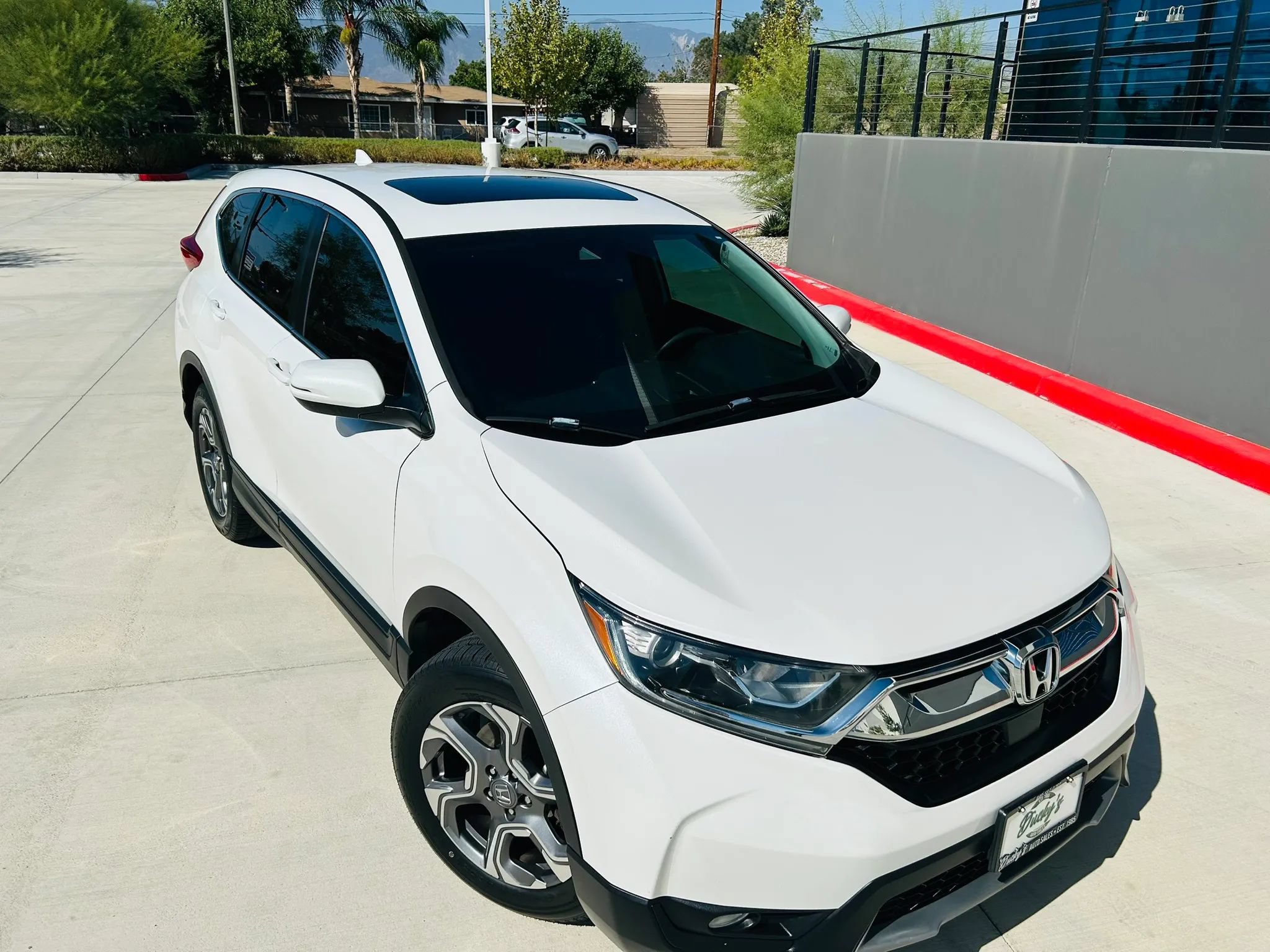 Used 2019 Honda CR-V EX image 9