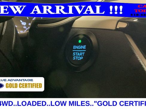 Used 2021 Ford Escape SE image 32