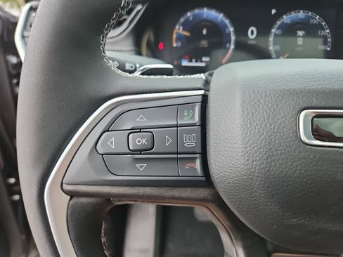 New 2026 Jeep Grand Cherokee L Limited AWD/4WD image 26