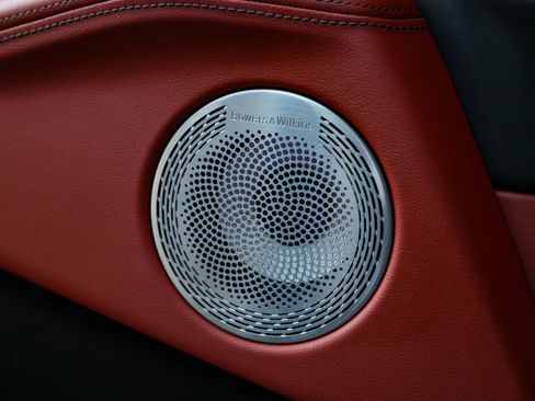 Used 2024 BMW XM image 51