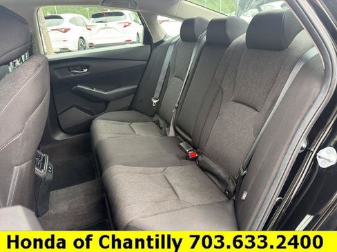 Certified 2025 Honda Accord SE image 25