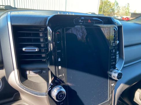 New 2026 RAM 1500 Big Horn AWD/4WD image 18