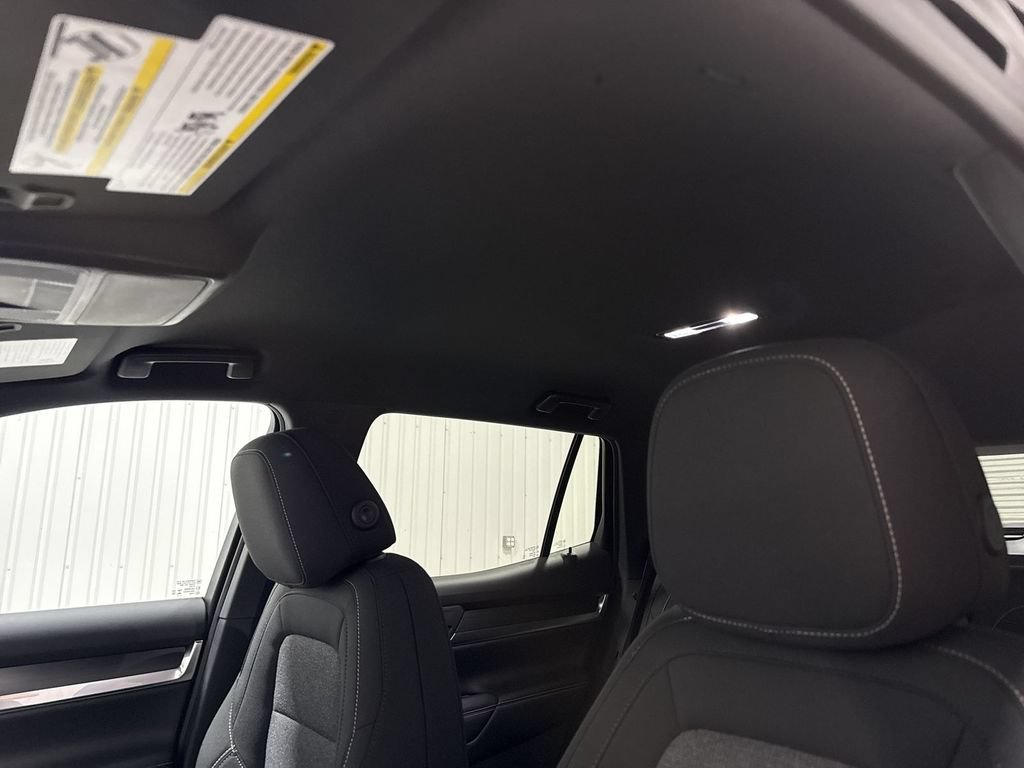 New 2027 GMC Terrain Elevation w/ LPO, Floor Liner Package FWD image 19