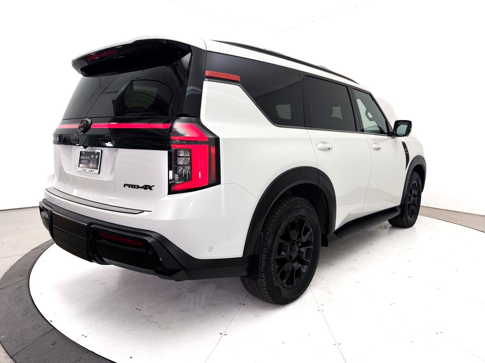 Used 2025 Nissan Armada PRO-4X w/ Pro-4X Premium Package AWD/4WD image 20