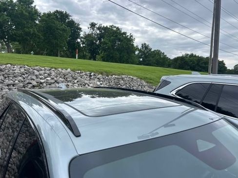 Used 2024 Chevrolet Blazer EV RS RWD image 3