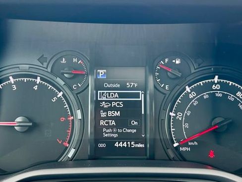 Certified 2024 Toyota 4Runner SR5 Premium w/ Moonroof Package AWD/4WD image 20