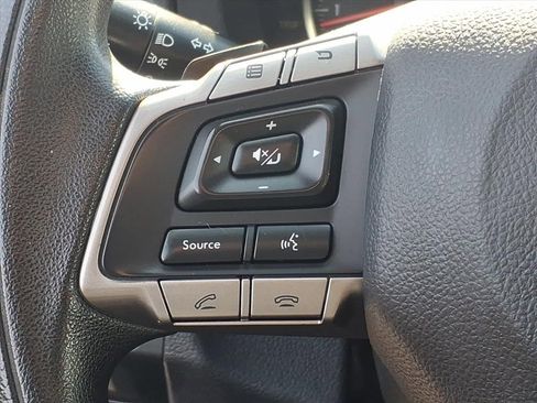 Used 2016 Subaru Impreza 2.0i Premium image 11