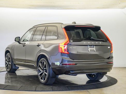 Certified 2023 Volvo XC90 T8 Ultimate w/ Protection Package Premier AWD/4WD image 2