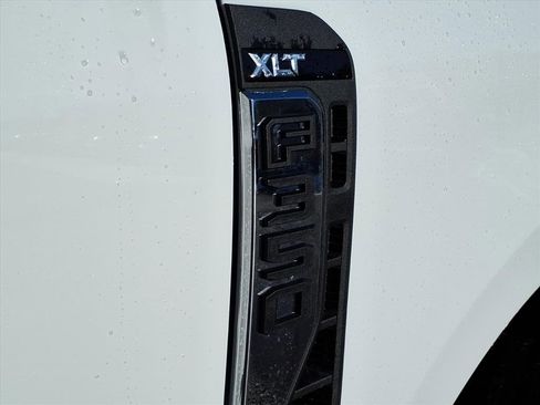 New 2026 Ford F350 XLT w/ 360-Degree Camera Package image 12