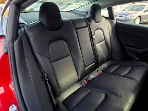 Used 2023 Tesla Model 3 Standard Range image 30