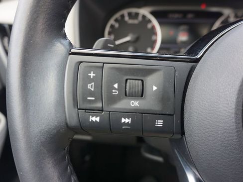 Used 2023 Nissan Rogue SL FWD image 8
