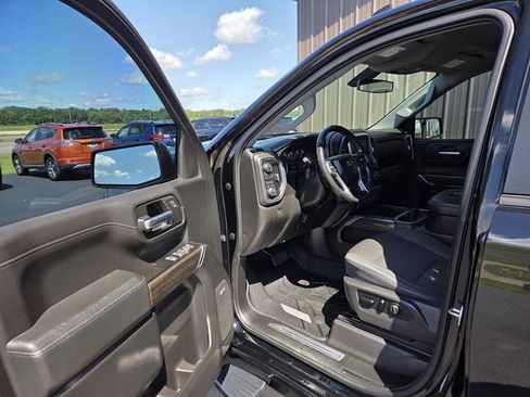 Used 2019 Chevrolet Silverado 1500 RST AWD/4WD image 18
