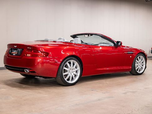 Used 2006 Aston Martin DB9 Volante RWD image 6
