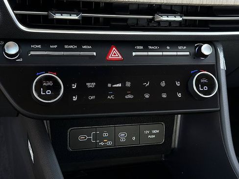 New 2026 Hyundai Sonata Limited FWD image 12
