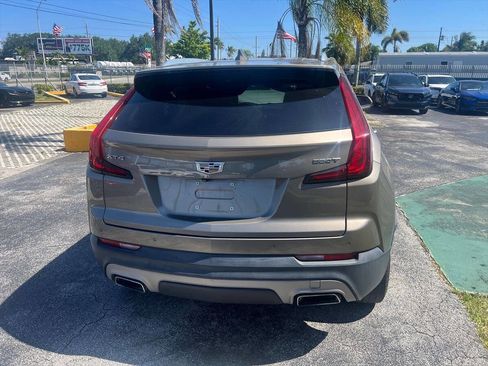 Used 2020 Cadillac XT4 Premium Luxury w/ Driver Awareness Package FWD image 6