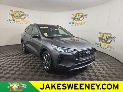Used 2025 Ford Escape ST-Line Select image 1