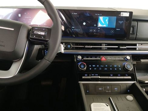 New 2026 Hyundai Santa Fe Limited FWD image 11