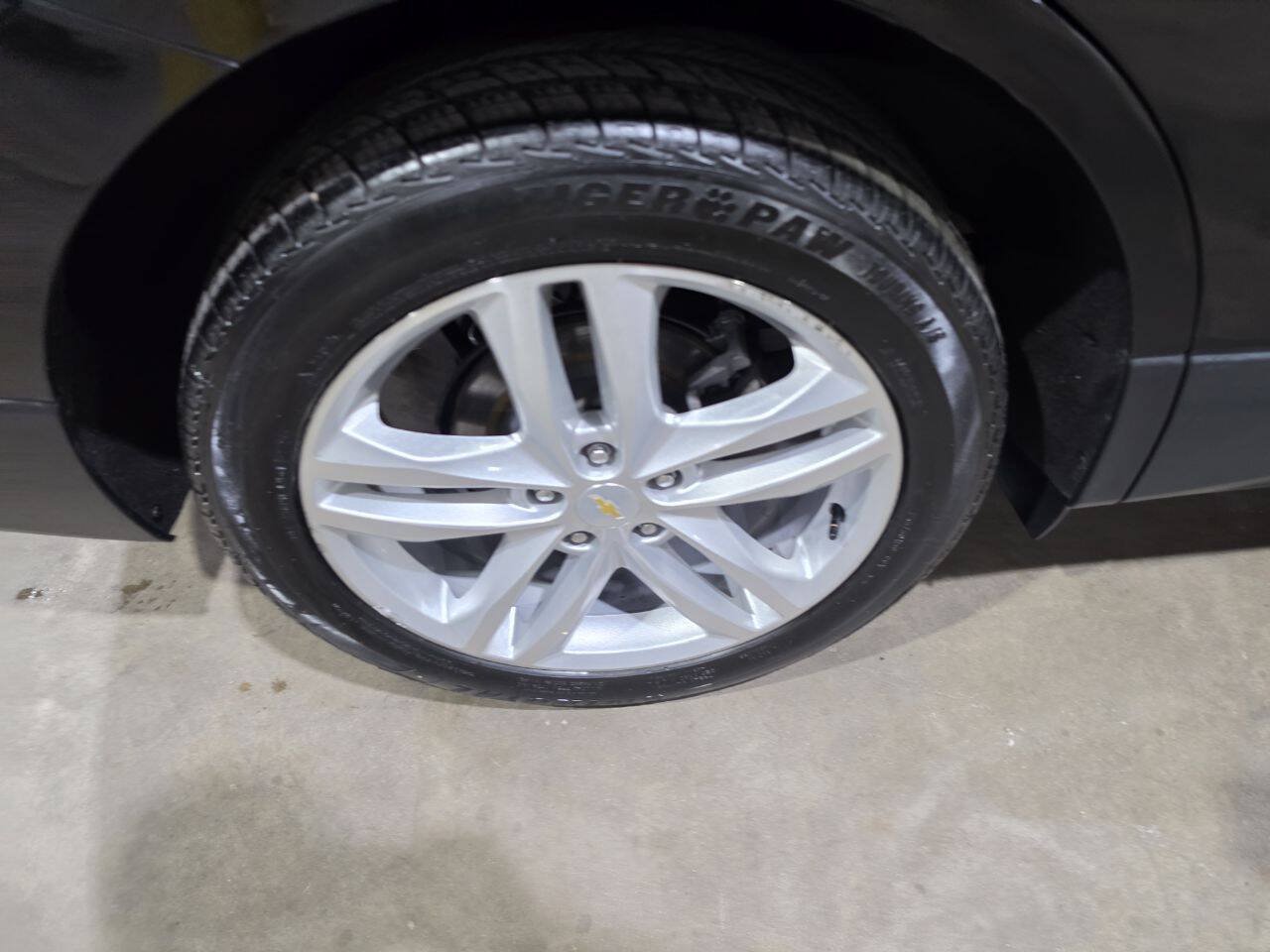 Used 2020 Chevrolet Equinox Premier AWD/4WD image 20