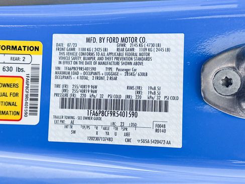 Used 2024 Ford Mustang GT Premium RWD image 38