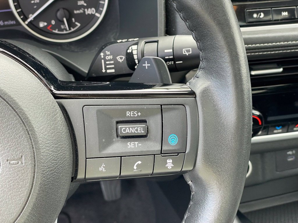 Certified 2023 Nissan Rogue SL w/ SL Premium Package AWD/4WD image 18