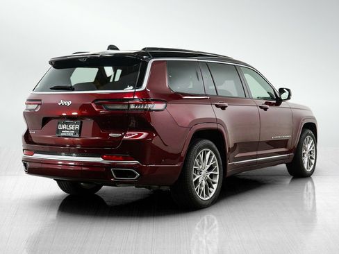 Used 2024 Jeep Grand Cherokee L Summit w/ Advanced Protech Group IV AWD/4WD image 5