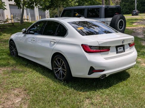 Used 2020 BMW 330i Sedan w/ Premium Package RWD image 4