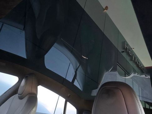 Used 2023 Tesla Model S image 22