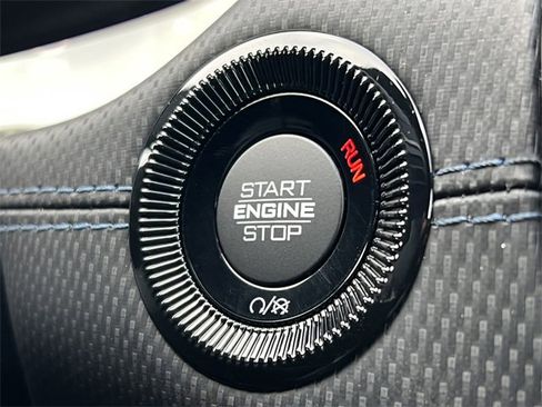 New 2026 Jeep Compass Limited image 27