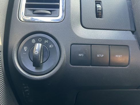 Used 2009 Ford Escape Limited image 15