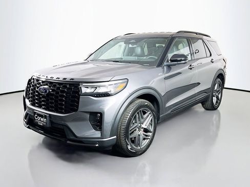 New 2026 Ford Explorer ST-Line w/ ST-Line Street Pack image 5