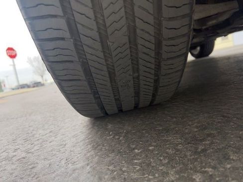 Used 2014 Nissan Pathfinder Platinum w/ Platinum Premium Package image 14