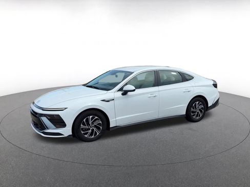 Used 2026 Hyundai Sonata Blue FWD image 6