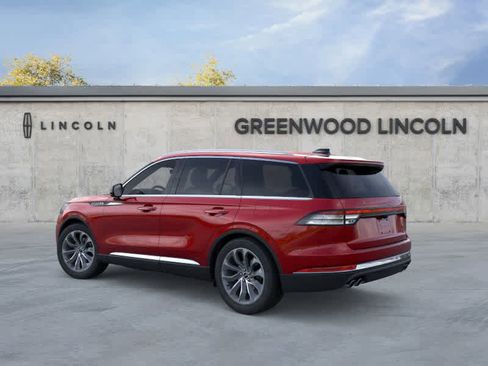 New 2025 Lincoln Aviator AWD image 4