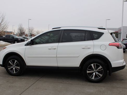 Used 2017 Toyota RAV4 XLE w/ All Weather Liner Package image 4