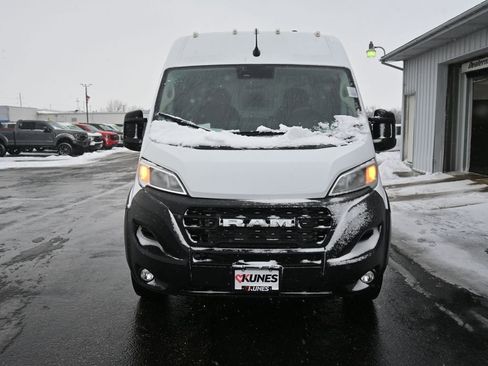 New 2024 RAM ProMaster 3500 w/ Convenience Group image 10