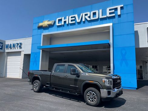 Used 2023 GMC Sierra 3500 Pro w/ X31 Off-Road Package AWD/4WD image 1