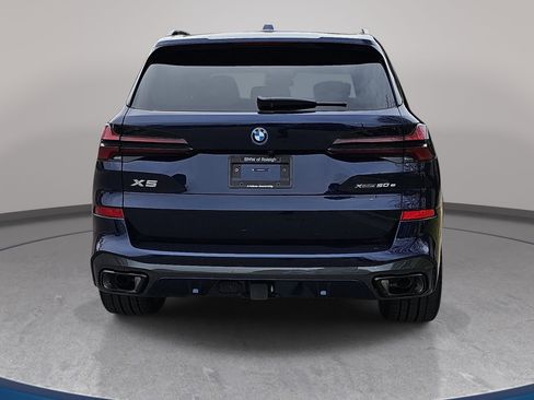 New 2026 BMW X5 xDrive50e w/ M Sport Package AWD/4WD image 6