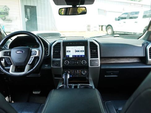 Used 2019 Ford F150 Lariat AWD/4WD image 10