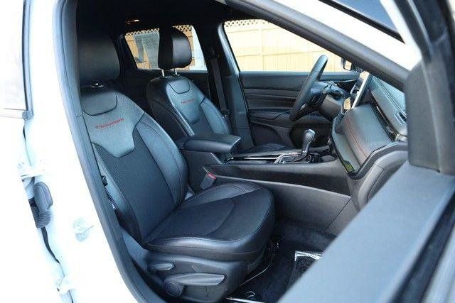 Used 2025 Jeep Compass Trailhawk AWD/4WD image 24