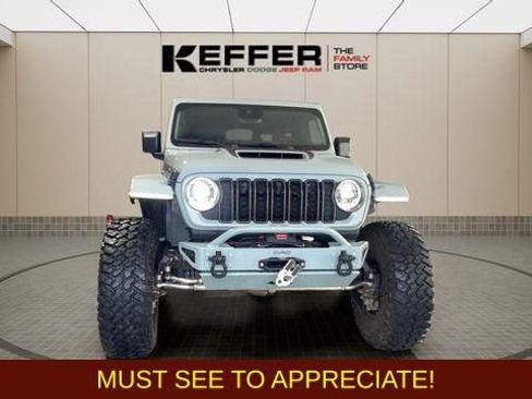 Used 2024 Jeep Wrangler Unlimited Rubicon 392 AWD/4WD image 9