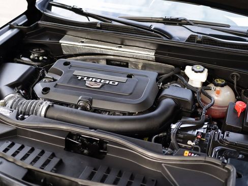 Certified 2024 Cadillac XT4 Sport image 36