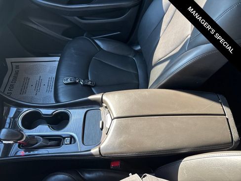 Used 2019 Buick Envision Essence AWD/4WD image 27