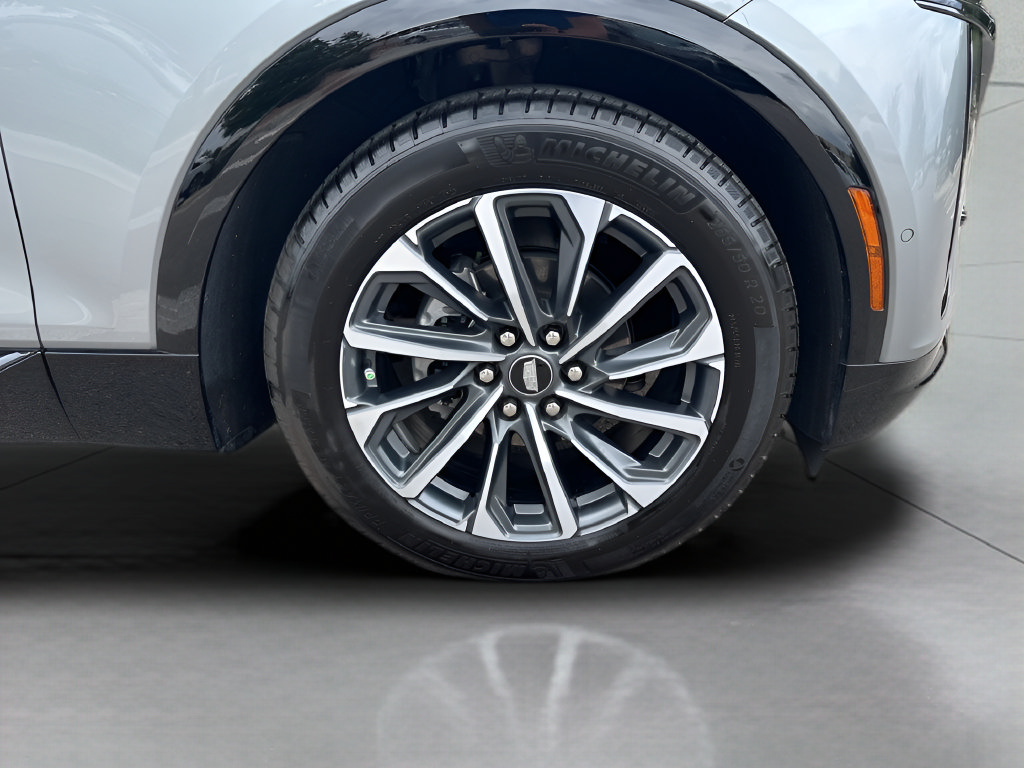 Certified 2024 Cadillac Lyriq Sport RWD image 13