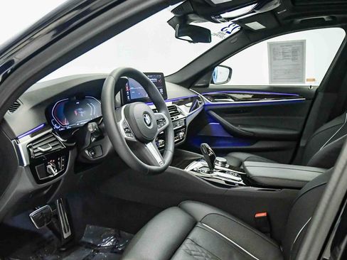Certified 2023 BMW 540i w/ M Sport Package RWD image 18