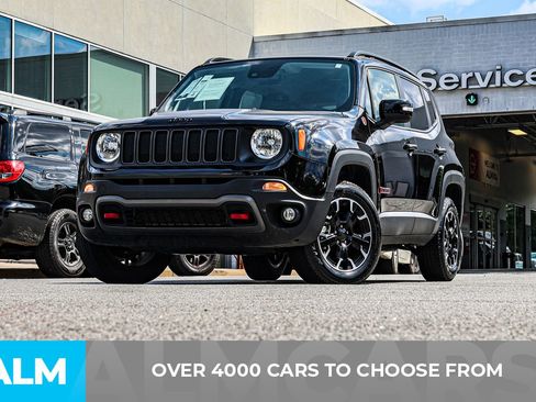 Used 2023 Jeep Renegade Trailhawk image 3
