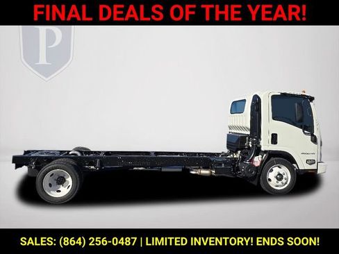 New 2025 Chevrolet Low Cab Forward image 4