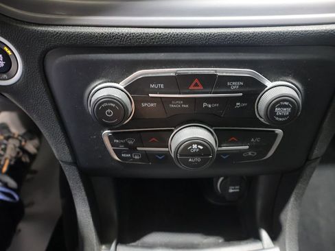 Used 2023 Dodge Charger R/T RWD image 27