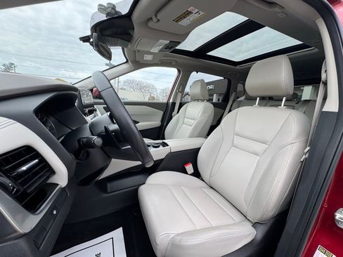 Used 2022 Nissan Rogue SL w/ SL Premium Package image 22