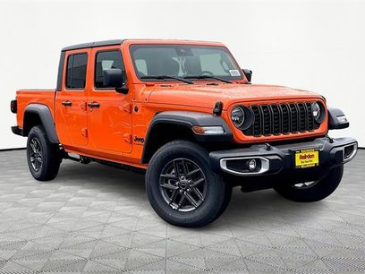 New 2025 Jeep Gladiator Sport
