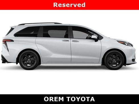 New 2026 Toyota Sienna XLE Woodland Edition image 12